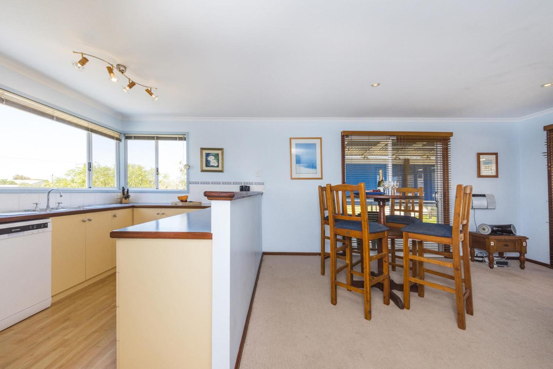 Break - Family With Ocean Views Holiday home *